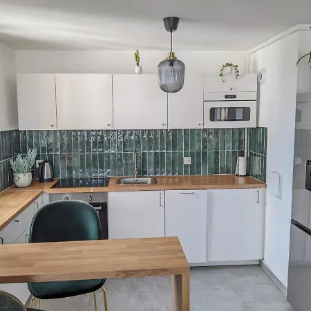 Appartement 3 Pieces Avec Parking Couvert Gratuit. Le Pre-Saint-Gervais Exterior photo